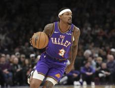 明尼苏达森林狼常规赛血战明尼苏达森林狼，文班亚马砍下12记关键球，全场沸腾的简单介绍